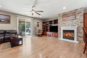 613 E Chestnut Ave, Visalia, CA 93292 - Photo 29