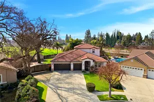 613 E Chestnut Ave, Visalia, CA 93292 - Photo 7