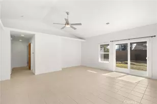 15647 Wooten Ct, Kerman, CA 93630 - Photo 9