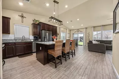 9405 Laurel Ridge, Shafter, CA 93263 - Photo 5