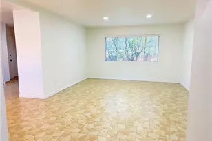 17256 Tennyson Pl, Granada Hills, CA 91344 - Photo 5