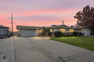 909 Dwina Ave, Bakersfield, CA 93308 - Photo 1