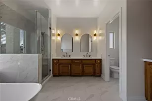 2537 Ollie Ct, Bakersfield, CA 93314 - Photo 17