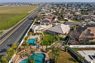 2537 Ollie Ct, Bakersfield, CA 93314 - Photo 47