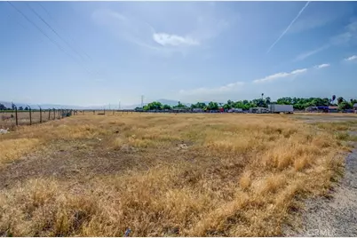 5915 Weedpatch, Bakersfield, CA 93307 - Photo 13