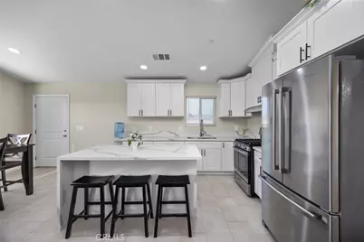 200 Burchfield Avenue, Bakersfield, CA 93307 - Photo 5