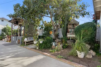 1884 Teakwood, Santa Maria, CA 93455 - Photo 29