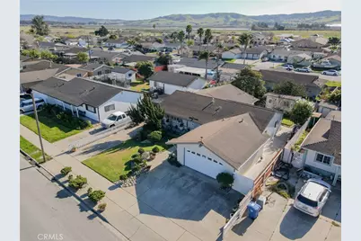 1884 Teakwood, Santa Maria, CA 93455 - Photo 37
