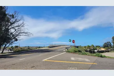 1093 Belridge, Oceano, CA 93445 - Photo 19