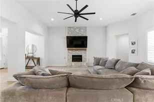 16729 Starview Ct, Bakersfield, CA 93314 - Photo 9