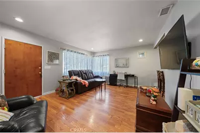 1422 E Mauretania, Wilmington, CA 90744 - Photo 5