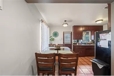 1422 E Mauretania, Wilmington, CA 90744 - Photo 7