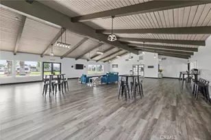 335 Hickorywood Ln, Bakersfield, CA 93308 - Photo 43