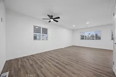 335 Hickorywood Lane, Bakersfield, CA 93308 - Photo 17