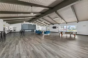 335 Hickorywood Ln, Bakersfield, CA 93308 - Photo 41