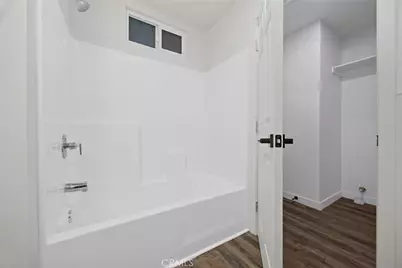 335 Hickorywood Lane, Bakersfield, CA 93308 - Photo 27