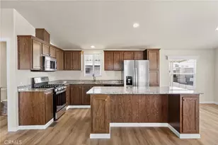 256 Mary Kay Ln, Bakersfield, CA 93308 - Photo 11