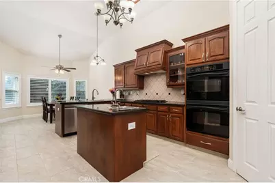 321 N Preston, Visalia, CA 93291 - Photo 17