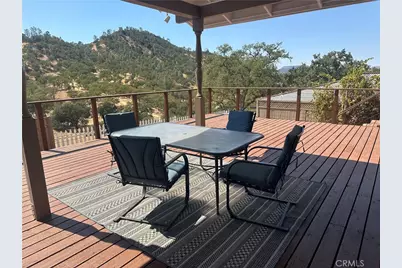 5101 Bluebird Lane, Paso Robles, CA 93446 - Photo 17