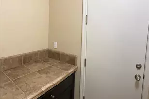 7911 N Fine, Fresno, CA 93720 - Photo 27