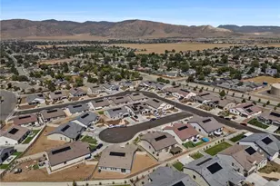 212 Artina Ct, Tehachapi, CA 93561 - Photo 41