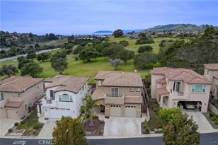 120 Village Cir, Pismo Beach, CA 93449 - Photo 27