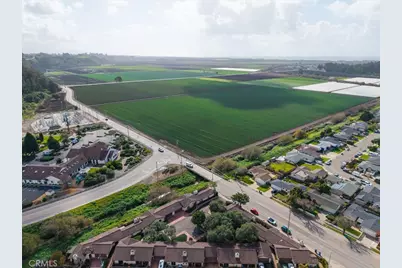 817 Valley, Arroyo Grande, CA 93420 - Photo 43