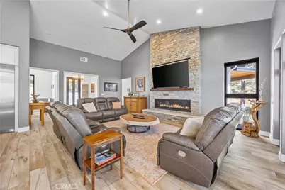 27300 Stirrup Way, Tehachapi, CA 93561 - Photo 33