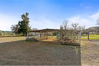 39500 Millwood #C, Woodlake, CA 93286 - Photo 45