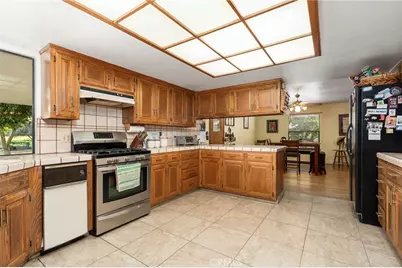 39500 Millwood #C, Woodlake, CA 93286 - Photo 17