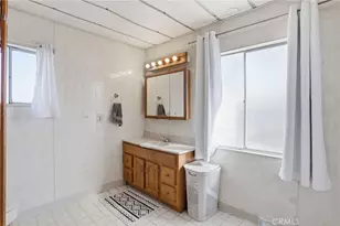 3535 Stine, Bakersfield, CA 93309 - Photo 17