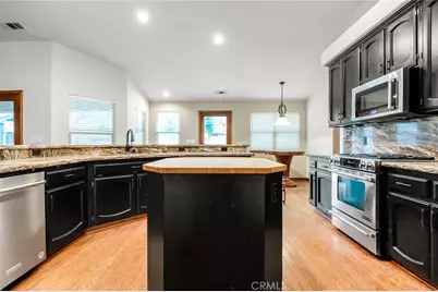 5417 W Buena Vista, Visalia, CA 93291 - Photo 15