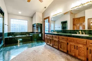 5417 W Buena Vista, Visalia, CA 93291 - Photo 25