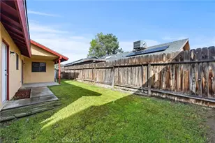 813 Orangewood, Bakersfield, CA 93306 - Photo 41