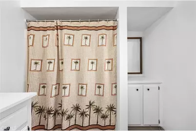 813 Orangewood, Bakersfield, CA 93306 - Photo 31