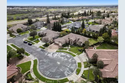 205 Somerford Court, Bakersfield, CA 93312 - Photo 9