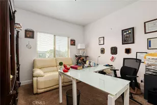 2327 N Elm, Visalia, CA 93291 - Photo 27