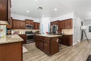 2327 N Elm, Visalia, CA 93291 - Photo 11