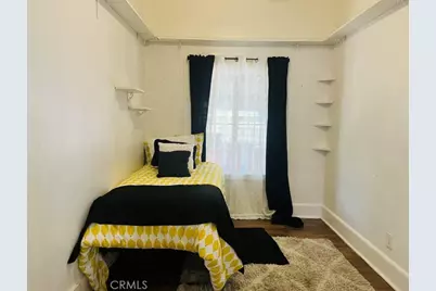 824 N Willis, Visalia, CA 93291 - Photo 25