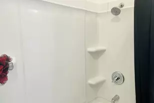 824 N Willis, Visalia, CA 93291 - Photo 31