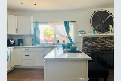 824 N Willis, Visalia, CA 93291 - Photo 13