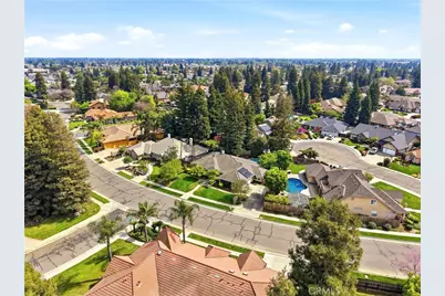 2134 Cottonwood Circle, Visalia, CA 93277 - Photo 11