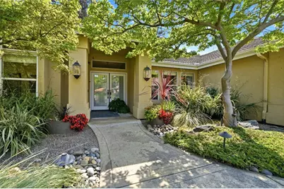 2134 Cottonwood Circle, Visalia, CA 93277 - Photo 13