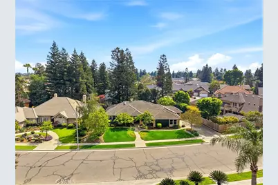 2134 Cottonwood Circle, Visalia, CA 93277 - Photo 7