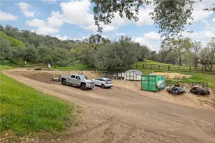 29501 Hart Oaks Dr, Keene, CA 93531 - Photo 63