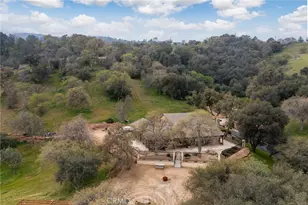 29501 Hart Oaks Dr, Keene, CA 93531 - Photo 1