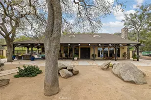 29501 Hart Oaks Dr, Keene, CA 93531 - Photo 3