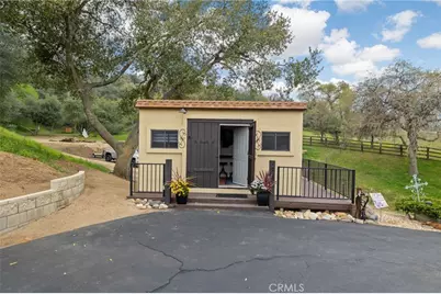 29501 Hart Oaks Drive, Keene, CA 93531 - Photo 57