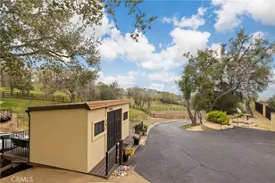 29501 Hart Oaks Dr, Keene, CA 93531 - Photo 55