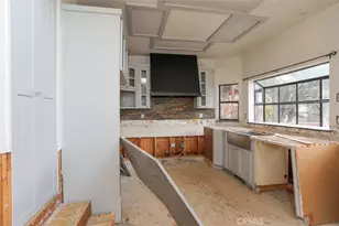 2701 Hillcrest Ct, Frazier Park, CA 93225 - Photo 7